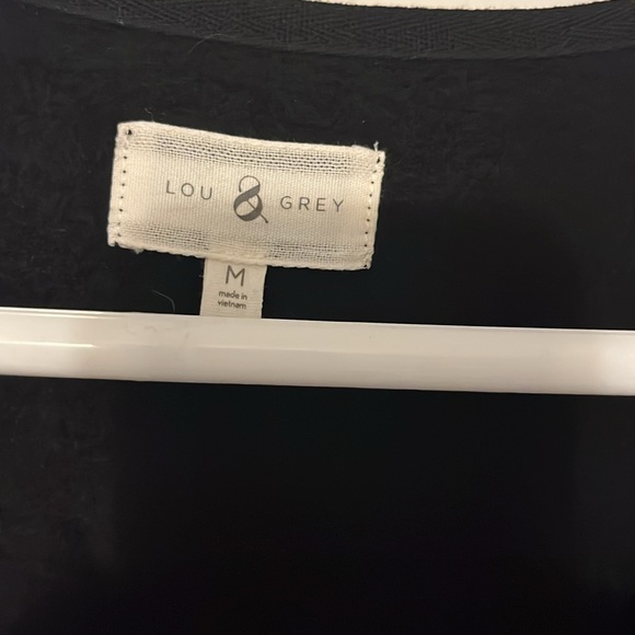 Lou & Grey wrap jumpsuit. Long sleeve. Medium. Black. - Picture 5 of 5